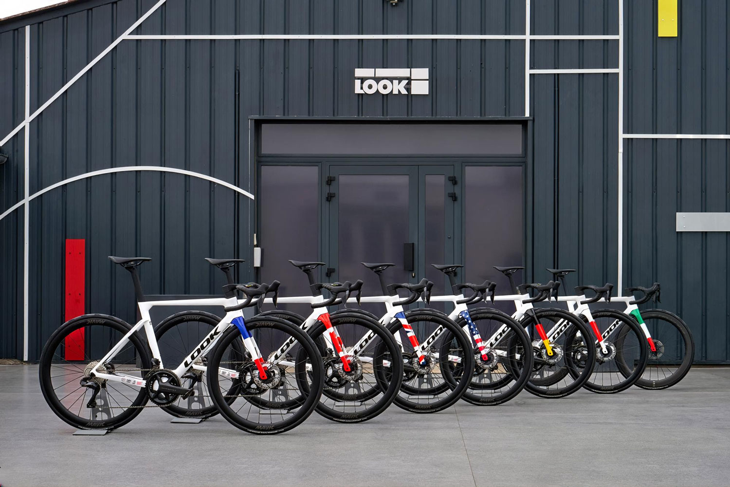 UTコメント大歓迎様７月15迄専用　LOOK 795 BLADE RS 2019 フランスの誇りを世界へ。G7サミットで輝いたLOOK「795 Blade RS」が